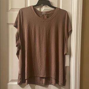 Athleta Taupe Short Sleeve Tee